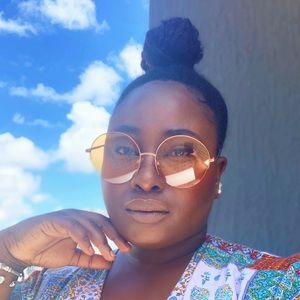 Meet your Posher, Sherine